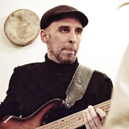 Lukas Pamminger bei dem Konzert am 10. April 2026 von Portrait in Rhythm im Grünen Salon Peiting